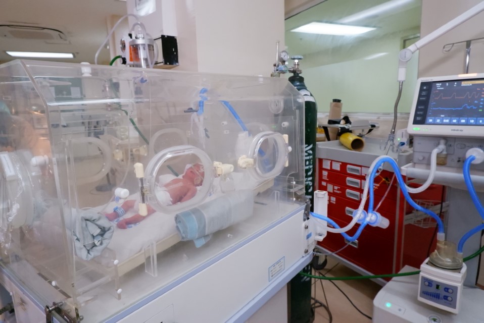 Newborn Intensive Care Unit 3